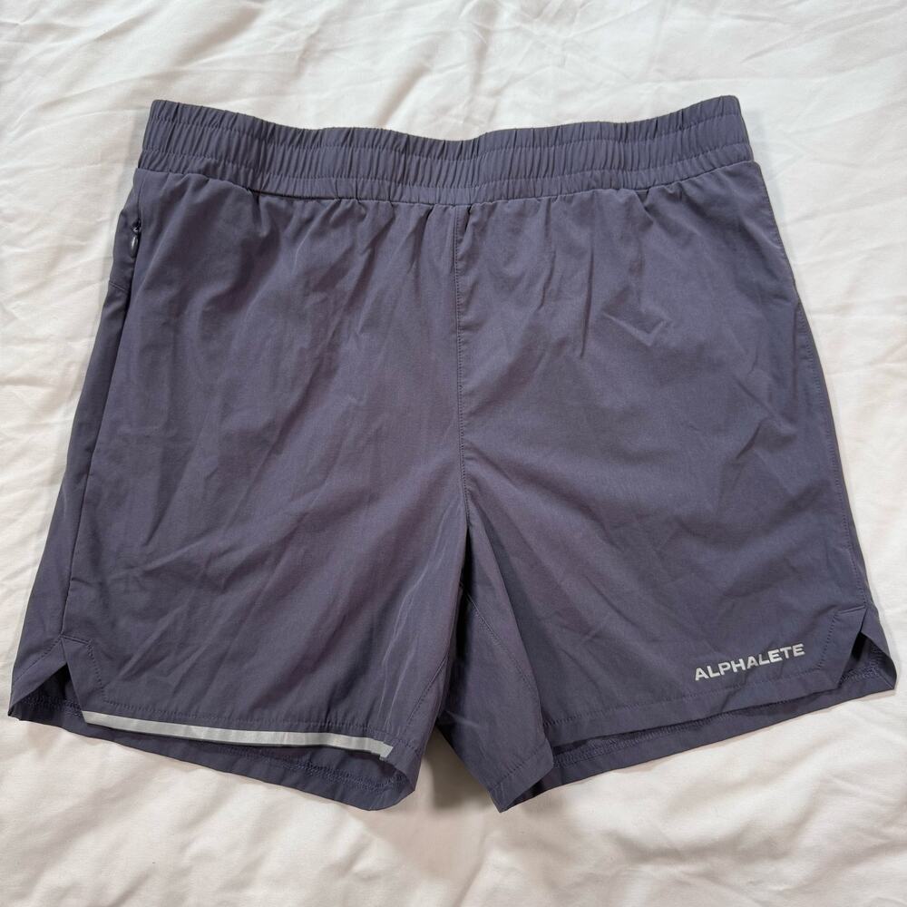 Alphalete Infinity Core Short Muted Purple/dark gray color size Small